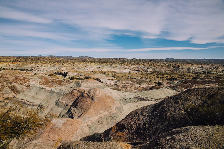 Paisajes lunares en la primera estación que se recorre en Ischigualasto