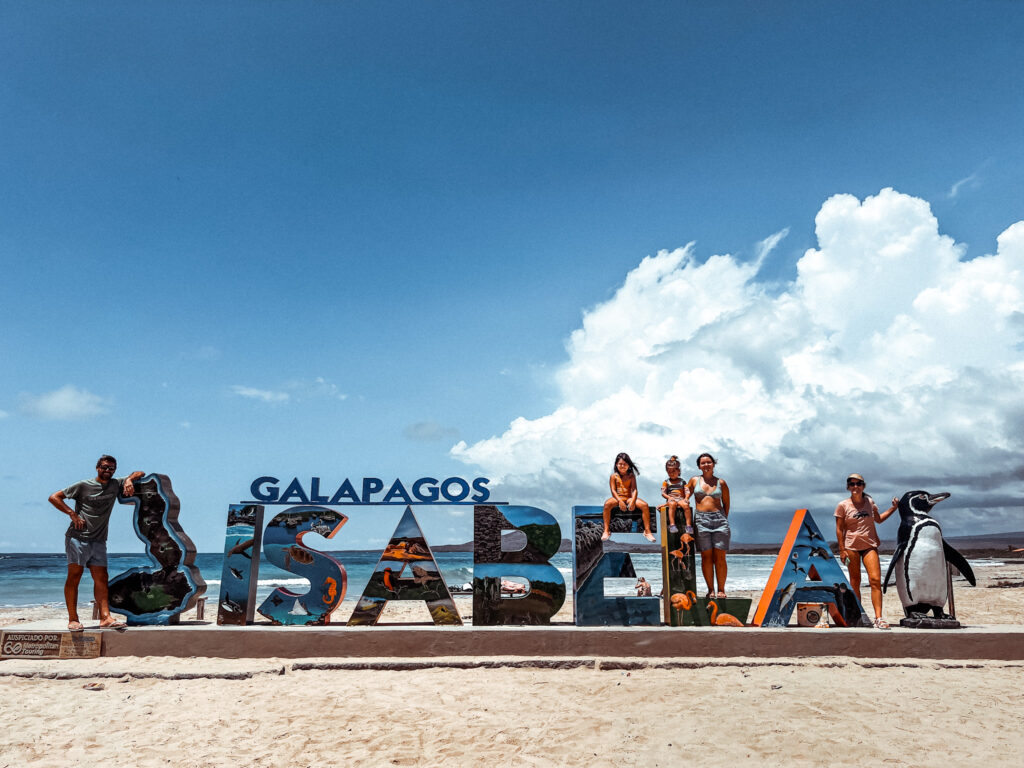 Isabela es la isla mas grande, pero menos poblada - Guía de Galápagos